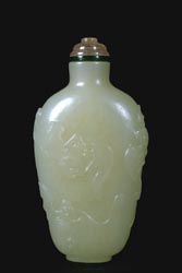 Five bats Jade Chinese Snuff Bottle, John Neville Cohen