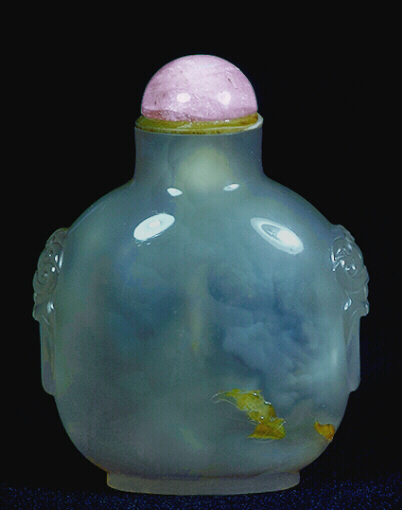 A chalcedony well hollowed silhouette bats picture snuff bottle with an amethyst and horn stopper. 