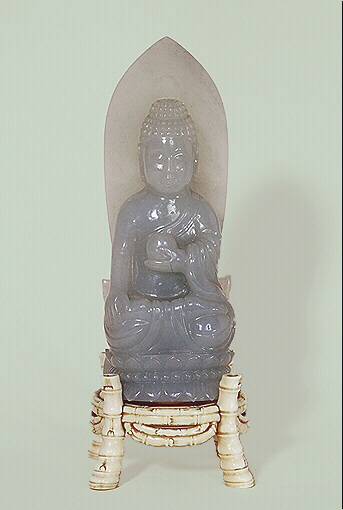 Grey, even colour, Jade Buddha.