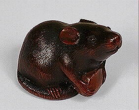 Wood Rat netsuke