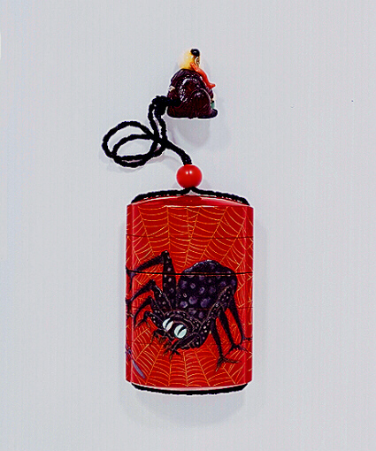 Reverse: Raiko Killing the Giant Spider, Jokasai Inro, with an ivory, wood and coral netsuke of a seated child signed Tomochika.