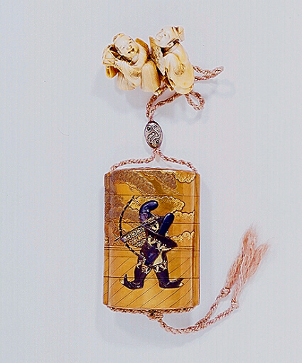 L8 The archer gold inro with an ivory netsuke of two musicians