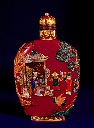 Japanese Embelished Lacquer Children Playing Snuff Bottle